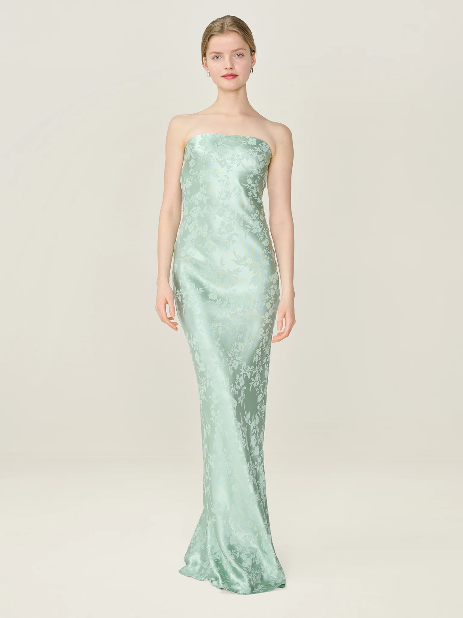 Amdra Jacquard Dress in Sage