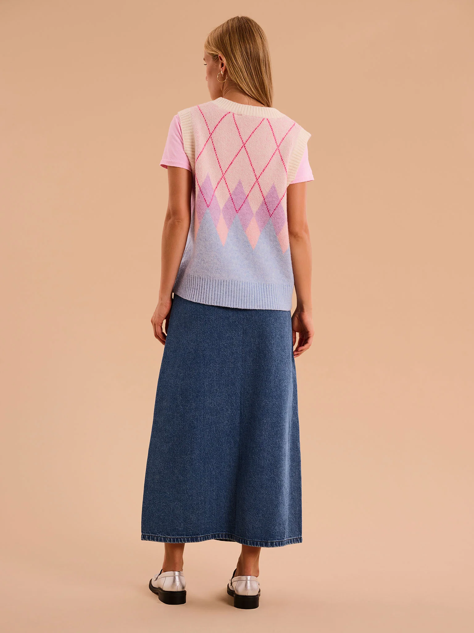 Bobbi Fluffy Argyle Vest - Image 2