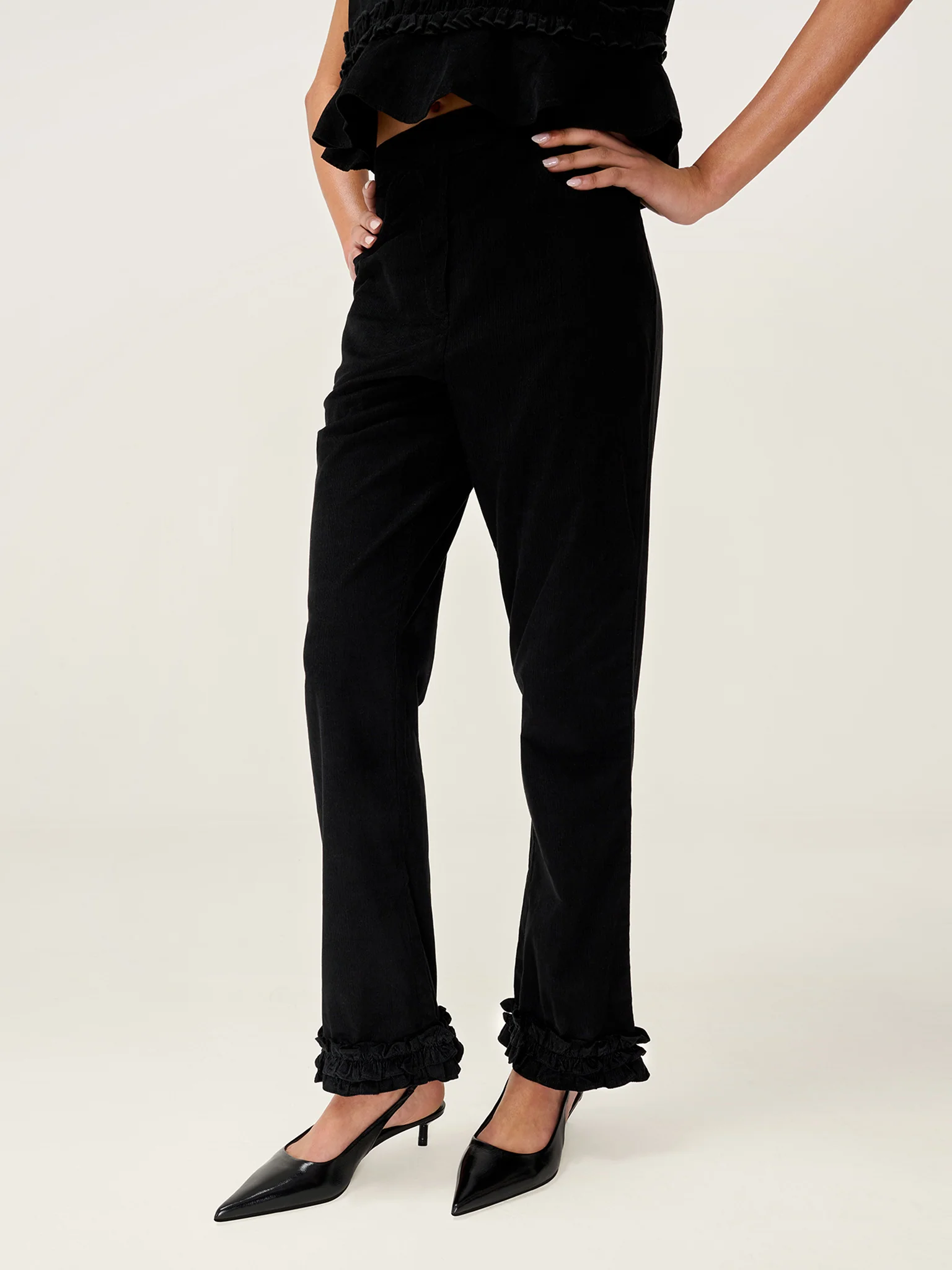 Olin Trouser in Black