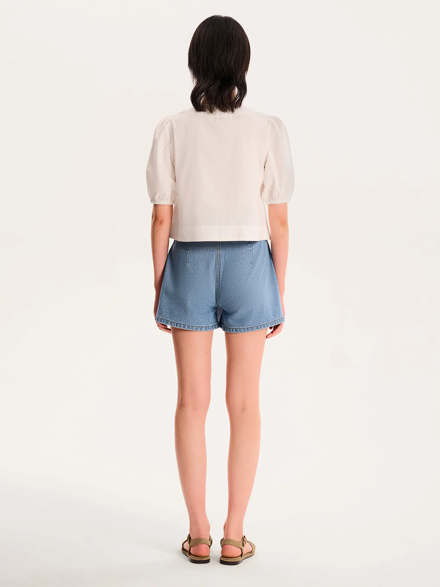 Parker Short in Light Wash - Image 6