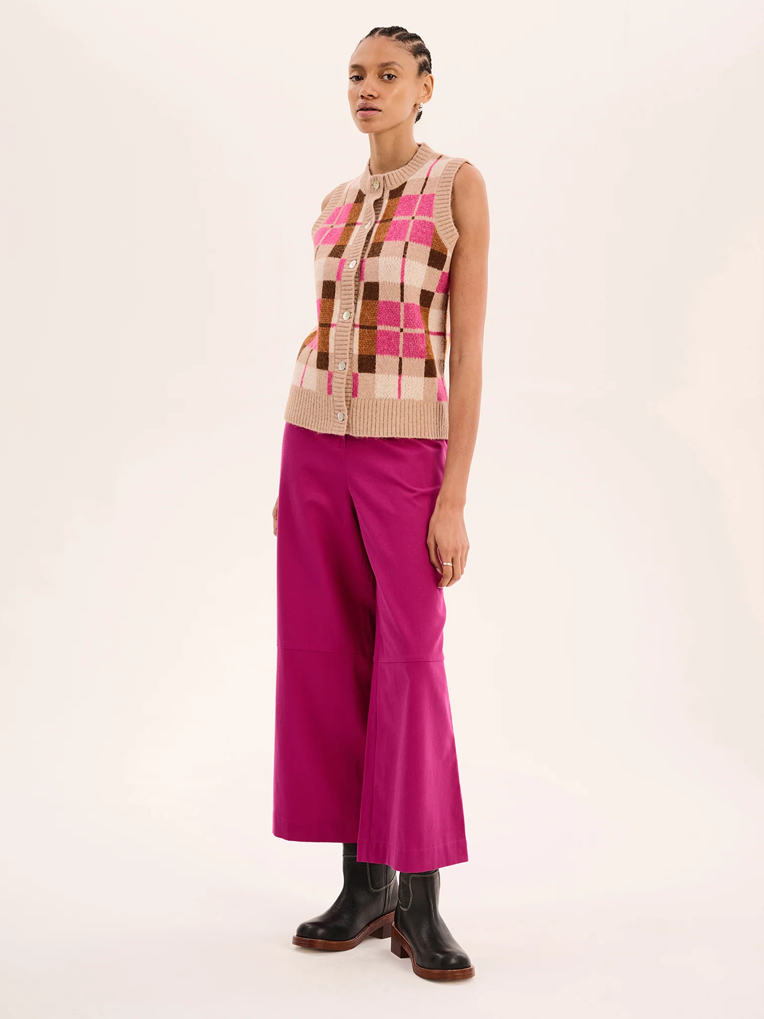 Tasmin Trouser in Magenta - Image 2